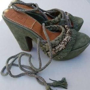 Bacio 61 pandino wedges